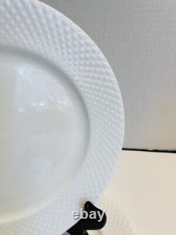 Mikasa Huntington 40-piece Bone China Dinnerware Set (1255)#OF