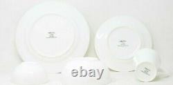 Mikasa Lausanne 40-piece Bone China Dinnerware Set