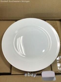 Mikasa Lausanne 40-piece Bone China Dinnerware Set #15