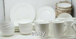 Mikasa Swirl 40-piece Bone China Dinnerware Set