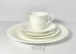 Mikasa White Silk 20-Piece Bone China Dinnerware Set, Service for 4