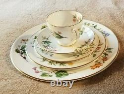 Minton Bone China 30 piece MEADOW Dinnerware set