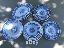 MrTableware 32-Piece Melamine Dinnerware Blue Flower Set(FDA Compliance)