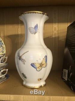 NEW Anna Weatherley Studio Collection Handpainted 24K Gold Magnolia Vase