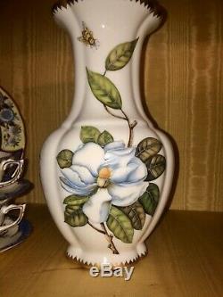 NEW Anna Weatherley Studio Collection Handpainted 24K Gold Magnolia Vase