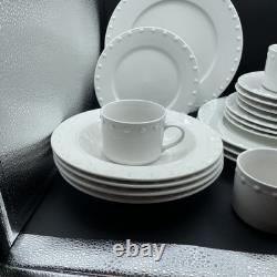 NEW Oneida Casual Settings PEARLS 20 Piece Stoneware Dinnerware Set