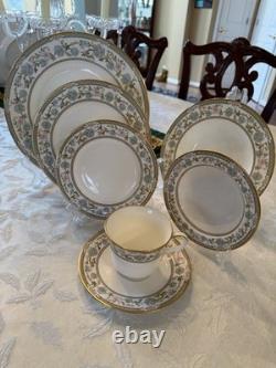 NORITAKE Bone China Sakura (9704) 10 7 Piece Place Settings + Serving Pieces