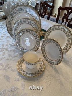 NORITAKE Bone China Sakura (9704) 10 7 Piece Place Settings + Serving Pieces