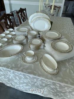 NORITAKE Bone China Sakura (9704) 10 7 Piece Place Settings + Serving Pieces