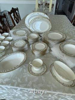 NORITAKE Bone China Sakura (9704) 10 7 Piece Place Settings + Serving Pieces