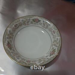 NORITAKE CROYDON Dinnerwar Serving for Eight -plus extras China