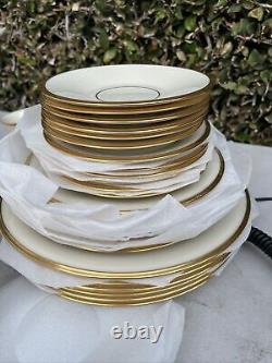 Nice Lenox Eternal China 6 place settings of 5 Pcs. Per Setting