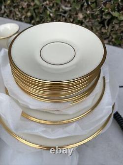 Nice Lenox Eternal China 6 place settings of 5 Pcs. Per Setting