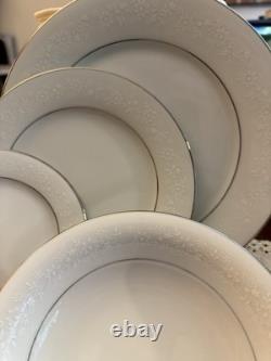 Noritake BUCKINGHAM #6438 Japan Bowls, Cups & Saucers, Plates You Choose