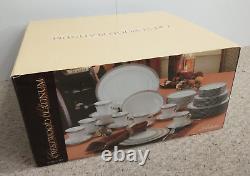 Noritake CRESTWOOD PLATINUM Fine China Dinnerware 50-Piece Set of Dishes For 8