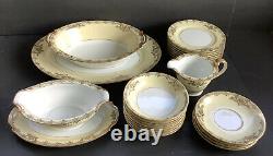 Noritake China Revenna 26 Pieces Hand Painted Japan