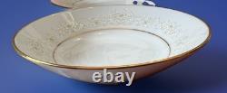 Noritake Dearest 2034 Contemporary Fine China 58 Pc Dinnerware Set Serving for 9
