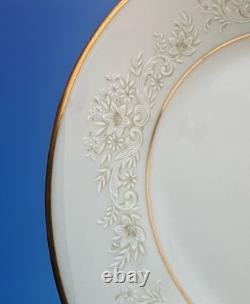 Noritake Dearest 2034 Contemporary Fine China 58 Pc Dinnerware Set Serving for 9