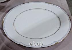 Noritake GOLDEN COVE Fine China Dinnerware Set service for 8 + serving (45pcs)
