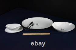 Noritake Graycliff 5861 Fine China Service for 10 Floral Platinum Trim