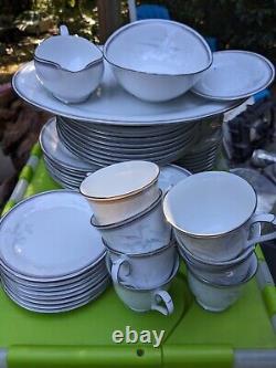 Noritake MALVERNE 3501 Dinnerware. 8 sets plus serving platter & bowl. 52 Pieces