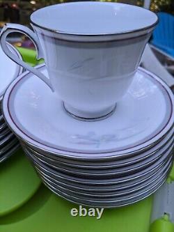 Noritake MALVERNE 3501 Dinnerware. 8 sets plus serving platter & bowl. 52 Pieces