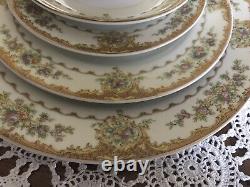 Noritake- The HINODE JAPAN China Dinnerware Set 45 Pieces -1940 s