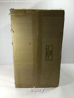 Open Box Mikasa Lausanne 40-Piece Dinnerware Set Bone China White BOX WEAR