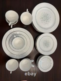 Oxford Bone China Meadowlark (1970-1978) (8 Complete Place Settings, 32pcs)