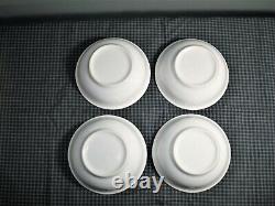 Pfaltzgraff Pearl Brocade Embossed White 20-Piece Service for 4 Dinnerware Set B