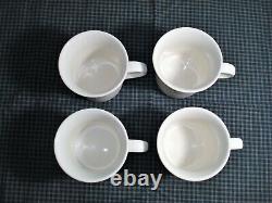 Pfaltzgraff Pearl Brocade Embossed White 20-Piece Service for 4 Dinnerware Set B