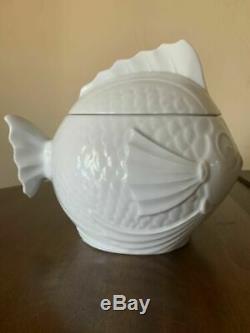 Pillivuyt France Porcelaine Depuis 1818 051 Fish Shaped Lidded Soup Tureen