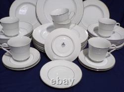 Premier Fine China Dinnerware Candlelight L5401 Service for 6 (30 Pieces)
