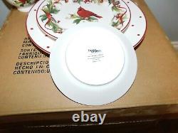 RARE! Better Homes & Gardens Cardinal 16 Pc Dinnerware Set for 4 Christmas