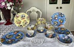 ROCOCO ENGLAND-Hand painted fruits -China Dinnerware Set 5 Place Setting