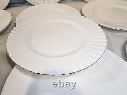 ROYAL ALBERT Val D'Or Dinner Plates, Set of 10, Made in England, NICE