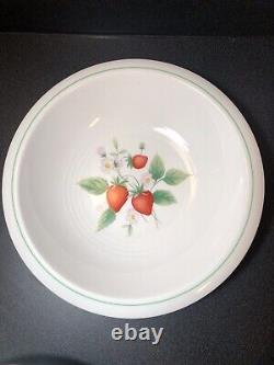 Rare Mikasa Dinnerware CL915 Berries Three Complete Service For 8