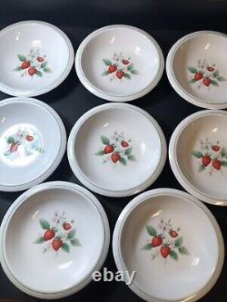 Rare Mikasa Dinnerware CL915 Berries Three Complete Service For 8