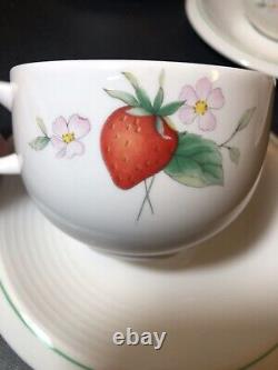 Rare Mikasa Dinnerware CL915 Berries Three Complete Service For 8