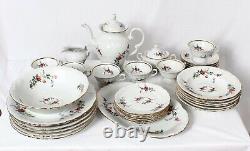 Rose Garden by WAWEL Poland Dinner set for 6 (35 pieces)