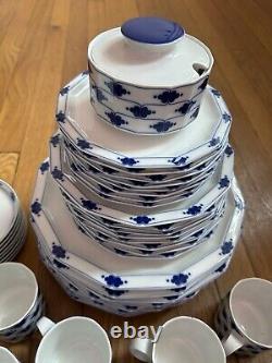 Rosenthal Continental Corinth Porcelain Set For 8