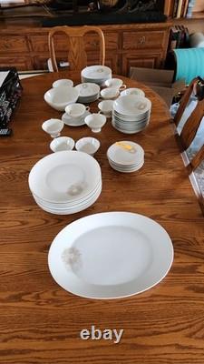 Rosenthal Continental Sunburst Vintage White Porcelain Dinnerware Set