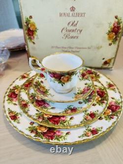 Royal Albert Old Country Roses 20-Piece Dinnerware Set