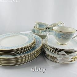 Royal Doulton TC 1020 Hampton Court Bone China Dinnerware Set of 29 Vintage Royal Doulton TC 1020 Hampton Court Bone China Dinnerware Set of 29 Vintage