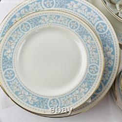 Royal Doulton TC 1020 Hampton Court Bone China Dinnerware Set of 29 Vintage