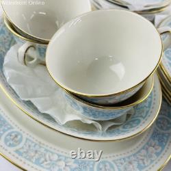 Royal Doulton TC 1020 Hampton Court Bone China Dinnerware Set of 29 Vintage