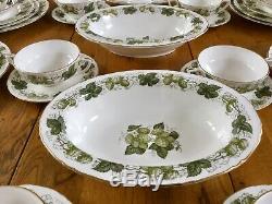 Royal Worcester Dinner Service For Eight Mathon Worcester Hops Dinnerware