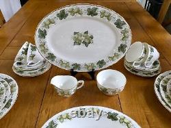 Royal Worcester Dinner Service For Six Mathon Worcester Hops Dinnerware