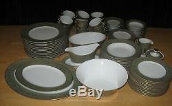 SANGO VERSAILLES CHINA, 3632 DINNERWARE SET, 96 PIECES GREEN With GOLD TRIM JAPAN