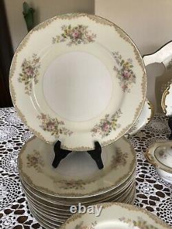 SDS Japan -Hand Painted -Dinnerware Set Lacy Trim, Floral Sprays 72 Pc